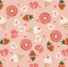 Load image into Gallery viewer, Scrunchie - Valentine Sweets